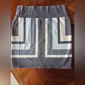 Gray and White Patterned Skirt